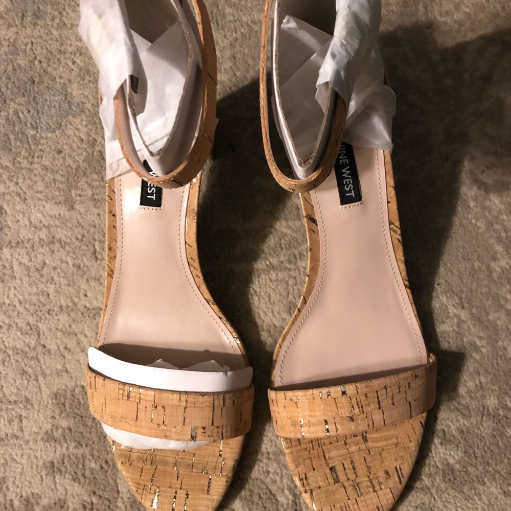 Nine West Pruse Cork Sandal (Sz 10.5 M)